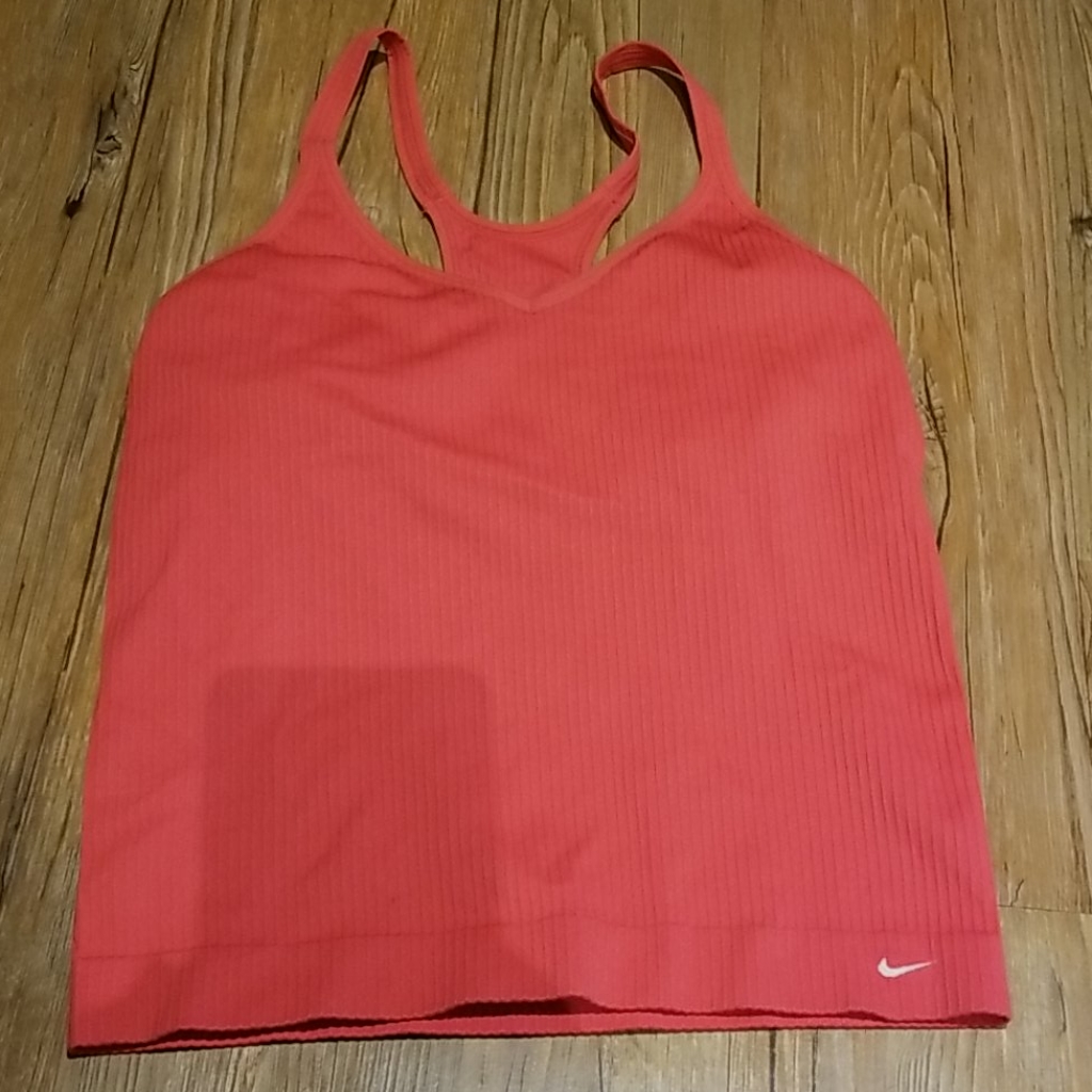 Nike Razer Back Workout Top Nike Razer Back Workout Top